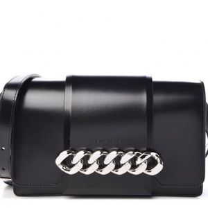 GIVENCHY
Calfskin Infinity Flap Bag Black